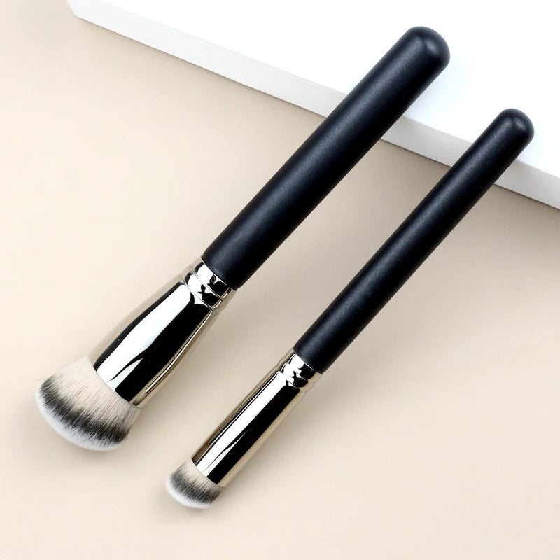 LOYBJ 170 Foundation Makeup Brush