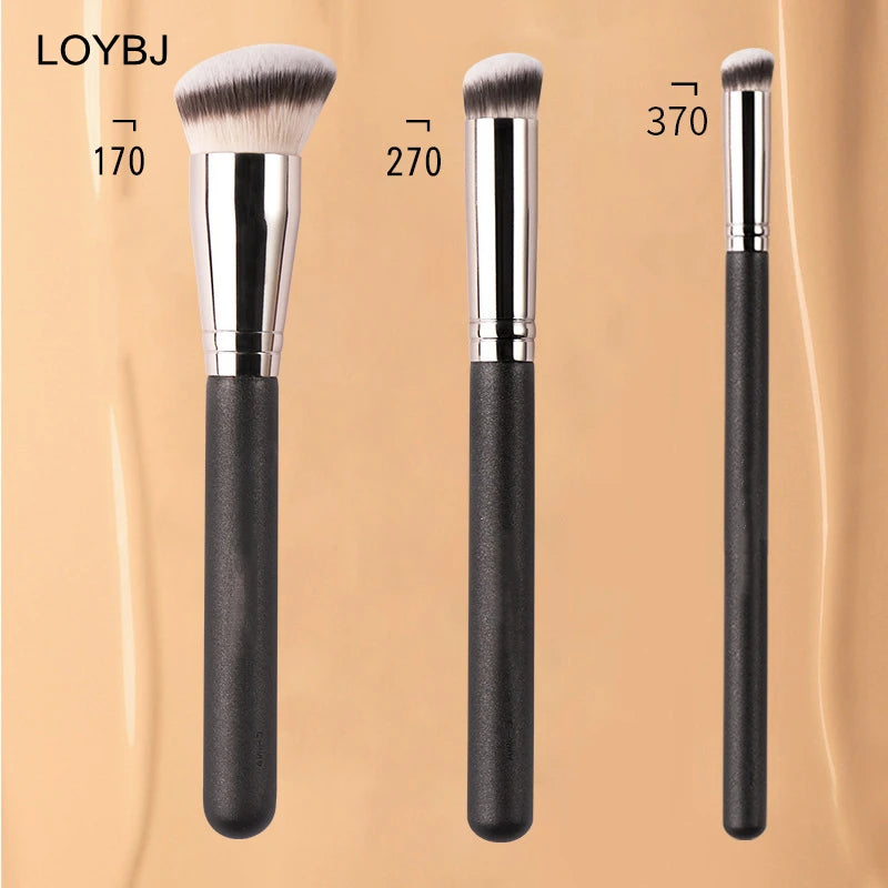 LOYBJ 170 Foundation Makeup Brush